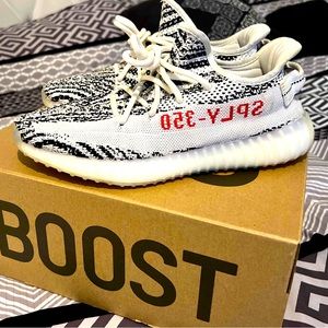 Yeezy boost 350 V2 100% authentic